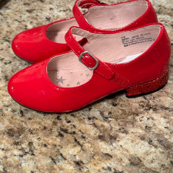 Red toddler dress shoes - Picture 2 of 7